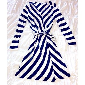 NWOT Old Navy Belted Wrap Dress Long Sleeve Navy Stripe Dress Women's Size XL